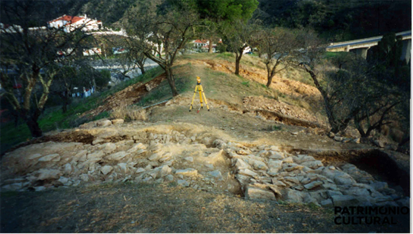 Muralha do Cerro do Benfica