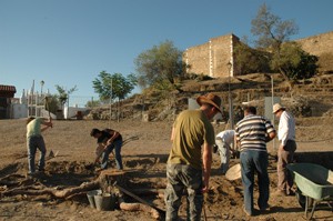 Escavações na Alcáçova do Castelo de Mértola 4