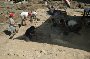 Escavações na Alcáçova do Castelo de Mértola 19