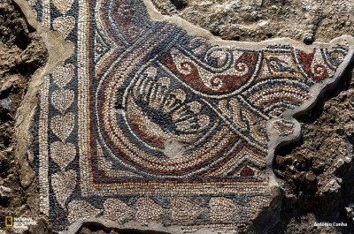 “Novo mosaico de Mértola”