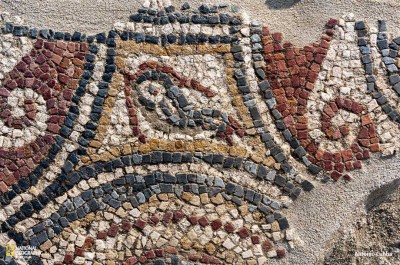 “Novo mosaico de Mértola”