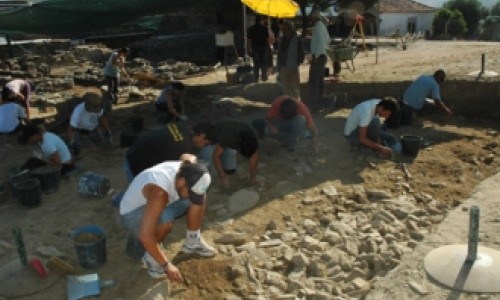 Excavations in the Citadel of the Castle of Mértola – August 2012